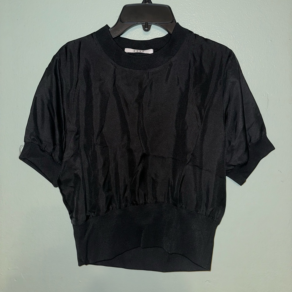 Esse Black Shirt